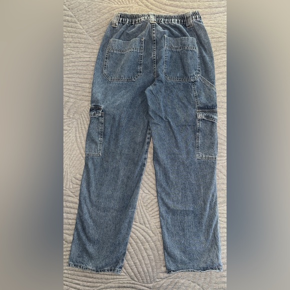 Simple Society Baggy Cargo Jeans - Picture 2 of 5